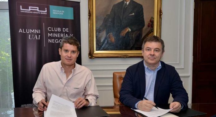 Universidad Adolfo Ibáñez y Endeavor Chile firman acuerdo para impulsar el emprendimiento tecnológico en la industria minera