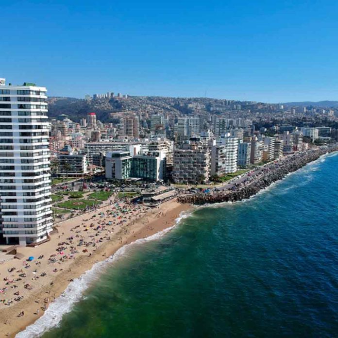 Vacaciones de verano: expertos entregan claves para evitar estafas al momento de arrendar una vivienda