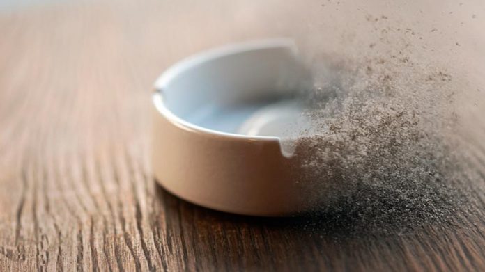 Vuse vaporizadores. CENICEROS: RELIQUIAS DE UNA ERA QUE DESAPARECE