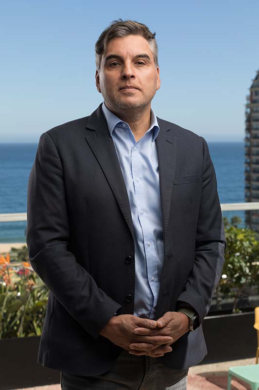 Waldo López, Acciona