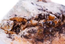 Australia/CSIRO investiga la petalita como fuente alternativa de litio