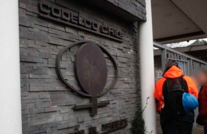 Codelco: allanan domicilios de exejecutivos y edificios corporativos por tragedia en El Teniente