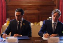 Ecuador y CAF firman carta de cooperación para impulsar Centros de Datos y zonas francas