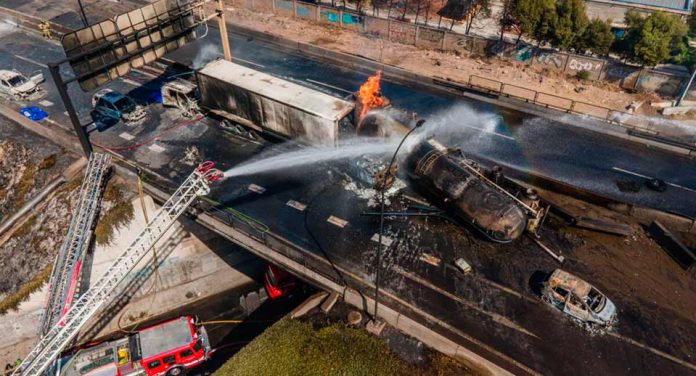 Explosión de camión de Gasco en Renca deja fallecidos y heridos: investigan causas del siniestro. Explosión camión Gasco