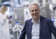 Llega a Chile tecnología para el control microbiológico del agua en la producción de peces