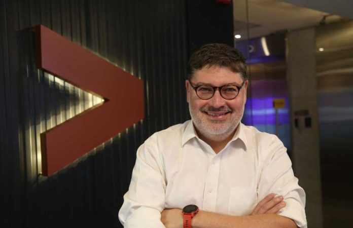 Los 5 elementos que están impulsando las organizaciones exitosas en la implementación de IA Los 5 elementos que están impulsando las organizaciones exitosas en la implementación de IA