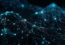 Principios de diseño que debes considerar en tu infraestructura crítica La inteligencia artificial (IA) es una de las áreas tecnológicas con mayores proyecciones económicas, impulsando cambios en la forma en que las empresas operan e innovan, creando nuevas oportunidades de negocio y transformando industrias. Según el informe IDC FutureScape, para 2027 las 5.000 principales empresas de América Latina destinarán más del 25 % de su presupuesto central de TI a iniciativas de IA, lo que generará un aumento de dos dígitos en la tasa de innovación de productos y procesos. En la región, esto representa una oportunidad para que los operadores de centros de datos respondan a estas nuevas demandas. Investigaciones de Morgan Stanley estiman que la demanda energética de la IA generativa crecerá a una tasa anual del 70 % hasta 2027. Esto convierte a la gestión de la energía en uno de los mayores desafíos para los centros de datos habilitados para IA, donde garantizar la disponibilidad y calidad constante de la energía es fundamental para mantener la eficiencia y la confiabilidad operativa. Repensar el diseño de la infraestructura para el éxito Las estrategias y procesos de diseño que se han utilizado durante décadas también deben actualizarse. Para hacer frente a estos desafíos, Vertiv ha desarrollado principios de diseño específicos para IA que permiten responder a nuevos requisitos de carga de trabajo y densidad: Diseñar energía y enfriamiento de manera holística: Se requiere un enfoque integral de la infraestructura para satisfacer las demandas simultáneas de energía y enfriamiento de la IA. Al emplear tecnologías integradas altamente eficientes, como el enfriamiento líquido directo al chip junto con infraestructura eléctrica avanzada, las soluciones diseñadas de forma holística mejoran la eficiencia general, permiten la escalabilidad y garantizan que las cargas de trabajo de IA no se vean limitadas ni ralentizadas por restricciones de la infraestructura. Hacer un uso eficiente de la energía disponible: Se prevé que la IA genere un crecimiento sin precedentes en el consumo energético de los centros de datos. Los racks de IA deben utilizar cada watt de la forma más eficiente posible, lo que exige diseños que eliminen la energía ociosa alineando los clústeres de IA con los bloques de capacidad del centro de datos y aprovechando los últimos avances en eficiencia de los equipos. El monitoreo en tiempo real y la optimización de la distribución de energía mediante la gestión fuera de banda ayudan a eliminar ineficiencias y optimizar el uso de recursos. En América Latina, se abrirán o construirán en 2025 centros de datos con capacidades superiores a los 50 MW, por lo que cuanto más eficientes sean los sistemas que atienden esta mayor demanda, menor será el consumo energético de este procesamiento. Equilibrar el TCO, la redundancia y el radio de impacto (blast radius): Maximizar el valor de la infraestructura de IA requiere un análisis cuidadoso de los costos totales, la redundancia y el alcance potencial de los daños que podrían producirse ante una falla. Lograr el equilibrio adecuado optimiza la inversión de capital, la gestión de riesgos, la escalabilidad y la confiabilidad. En caso de fallas del sistema, la gestión remota fuera de banda puede reducir los tiempos de recuperación de horas a minutos. Prepararse para picos en las cargas de trabajo de IA: Las cargas de trabajo de IA pueden presentar grandes variaciones en sus requerimientos de recursos, lo que genera una demanda informática dinámica. La infraestructura debe diseñarse para soportar estas cargas dinámicas mediante capacidad de reserva y el uso de controles avanzados a nivel de sistema. Aprovechar tecnologías de enfriamiento líquido y por aire: La combinación de tecnologías de enfriamiento líquido y por aire permite que las fortalezas de cada una se complementen. El resultado es una solución flexible que responde a distintas necesidades de enfriamiento según las cargas de trabajo, además de ser eficiente y escalable. Diseñar pensando en el futuro: Quienes hoy diseñan infraestructuras para IA deben tener una visión a largo plazo. Si bien la IA ya está generando valor en múltiples industrias, aún se encuentra en sus etapas iniciales. Vertiv se prepara para un futuro en el que la capacidad computacional de un centro de datos de 1 MW pueda concentrarse en un solo rack. Simplificar la transición hacia la alta densidad Algunas empresas han enfrentado dificultades por falta de espacio para racks de alta densidad o han encontrado limitaciones en la infraestructura eléctrica que requieren rediseños estructurales. Un caso de éxito de Vertiv es Colovore, un centro de datos en Silicon Valley diseñado específicamente para soportar cargas de alta densidad asociadas a IA, machine learning y big data. Con hasta 50 kW de capacidad por rack y un modelo de pago por kW, Colovore ha optimizado su infraestructura para maximizar la eficiencia energética y térmica en un espacio limitado. Para facilitar la implementación de IA en tu centro de datos, es necesario considerar sistemas modulares que permitan crecer a medida que aumenta la carga de TI. Esto incluye el uso de chillers con alta temperatura de agua y sistemas free cooling, sistemas UPS con capacidad de expansión en sus módulos de potencia y sistemas de distribución eléctrica mediante busway, entre otros. Para simplificar esta transición hacia la alta densidad, Vertiv ofrece Vertiv™ 360AI, soluciones diseñadas para permitir que las empresas ejecuten sistemas de IA incluso en entornos que no están preparados para alta densidad. Estas soluciones combinan energía y enfriamiento con gestión remota y mantenimiento a lo largo del ciclo de vida, entregando una solución integral, fácil de implementar y con hasta un 50 % menos de tiempo de despliegue en comparación con instalaciones de infraestructura tradicionales. Conoce más sobre las soluciones que pueden preparar tu centro de datos para estar AI Ready. Sobre el autor Fabio Olivetti, gerente de ofertas de agua helada y alta densidad para Vertiv LATAM, cuenta con diez años de experiencia en proyectos de eficiencia energética. Es ingeniero mecánico y especialista en aire acondicionado crítico, con especial énfasis en enfriamiento líquido para centros de datos.