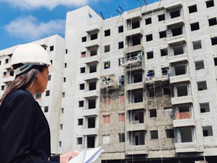 Sobrestock inmobiliario podría seguir este año a pesar de alza del 28% en la venta de propiedades nuevas en 2025