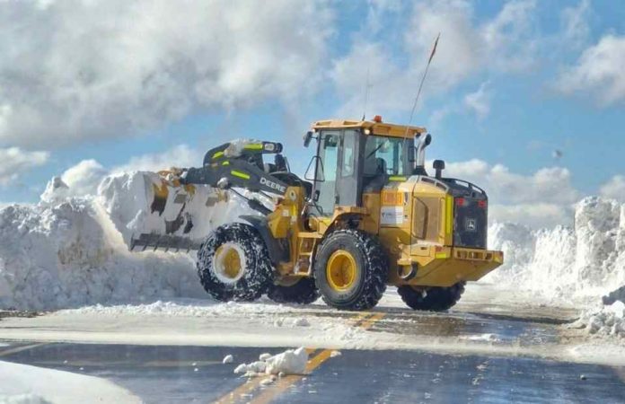Teck Quebrada Blanca confía en VialCorp para reforzar la seguridad en rutas mineras en el norte de Chile, con foco en trabajadores y comunidades