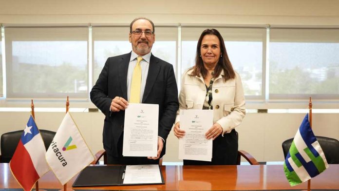 CAF y la Municipalidad de Vitacura firman un acuerdo para impulsar un Centro de Emprendimiento e Innovación en Chile