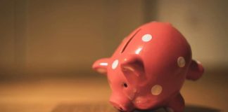 Cómo elegir el producto financiero adecuado para ordenar el presupuesto en el mes más desafiante del año