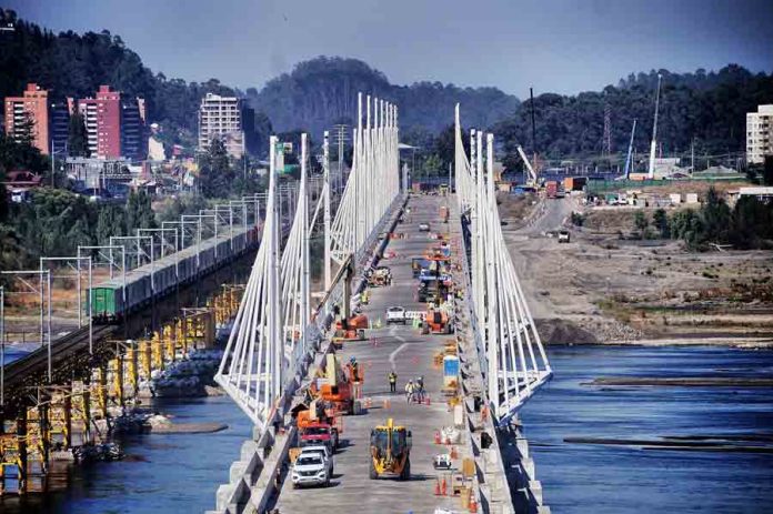 Consultoría de ingeniería apunta a crecer más de 20% en Chile este año Consultoría de ingeniería apunta a crecer más de 20% en Chile este año