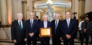 Copec recibe el Premio ICARE 2025 en reconocimiento a su aporte al desarrollo empresarial de Chile