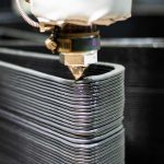 Del residuo al diseño urbano: LAMA, la empresa chilena que innova con mega impresiones 3D de plástico reciclado