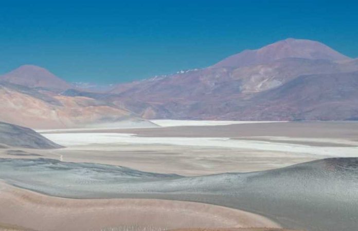 ENAMI: Salares Altoandinos concentra 25% del litio chileno