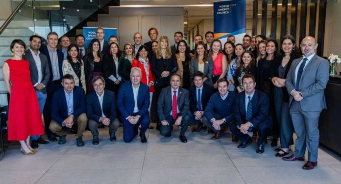 Encuentro con ministra Ximena Rincón: Electromovilidad se posiciona como eje clave ante alza de combustibles