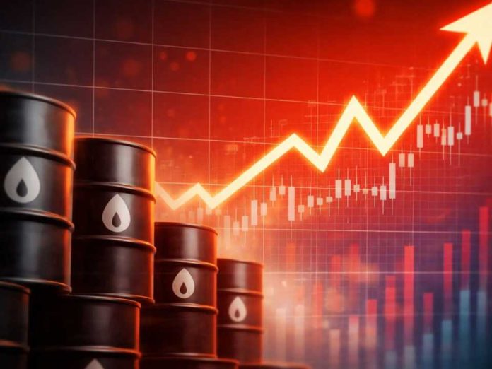 Expertos advierten fuerte impacto logístico por alza de combustibles