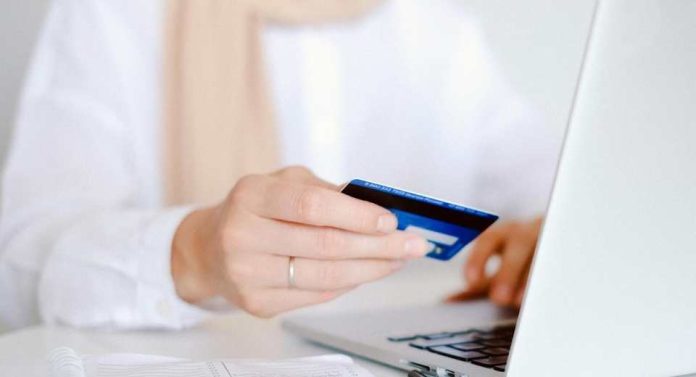 Fuga de US$ 443 mil millones en el e-commerce El enemigo silencioso que golpea los ingresos, pero que tiene solución