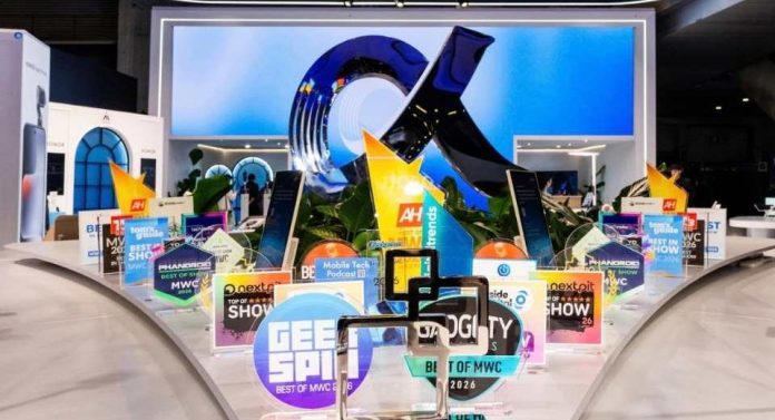 HONOR obtiene reconocimiento mundial en el MWC 2026 por su innovación Robot Phone y su liderazgo con el dispositivo plegable Magic V6