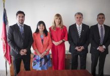 Ministra Rincón recibe saludo protocolar de organismos relacionados