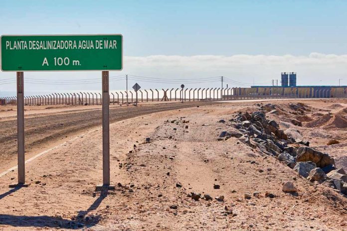 Estudio ACADES-Criteria | Casi la mitad de los chilenos no percibe crisis hídrica, pese a advertencia de “bancarrota del agua”