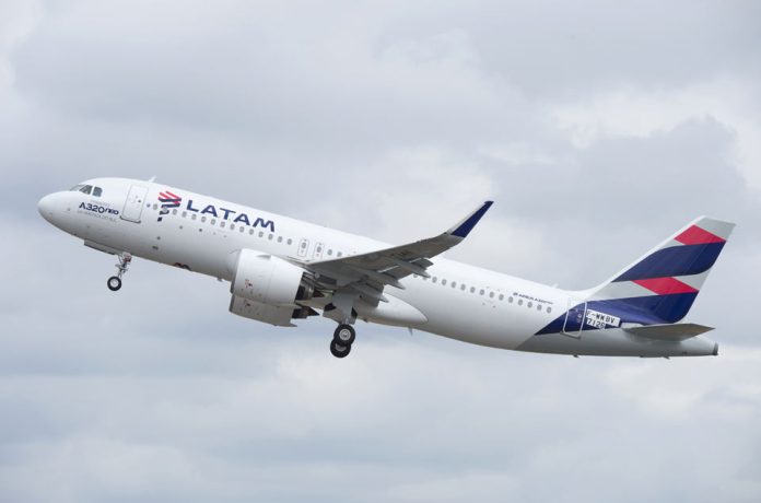 Tras seis años, Latam Airlines vuelve a operar la ruta entre la provincia argentina de Neuquén y Santiago