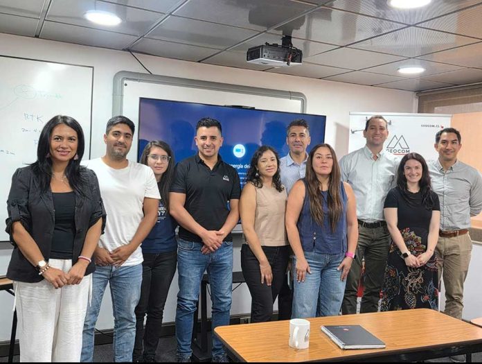 Vianegocios y GEOCOM, Sinergia Estratégica en Minería