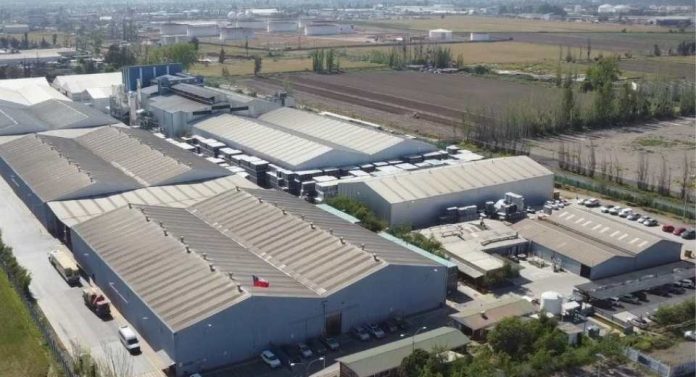 Vidrala culmina su entrada en Chile