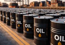 Los ataques a infraestructura energética en el golfo Pérsico tensionan la oferta global, elevando el Brent sobre los US$114 y generando alza