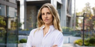 Brecha salarial en gerencias legales hombres ganan hasta un 25% más que mujeres en Chile