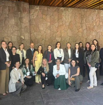 En encuentro de Spencer Stuart: 25 líderes de RR.HH. alertan salida de ejecutivos senior y brechas en nuevas generaciones En encuentro de Spencer Stuart: 25 líderes de RR.HH. alertan salida de ejecutivos senior y brechas en nuevas generaciones