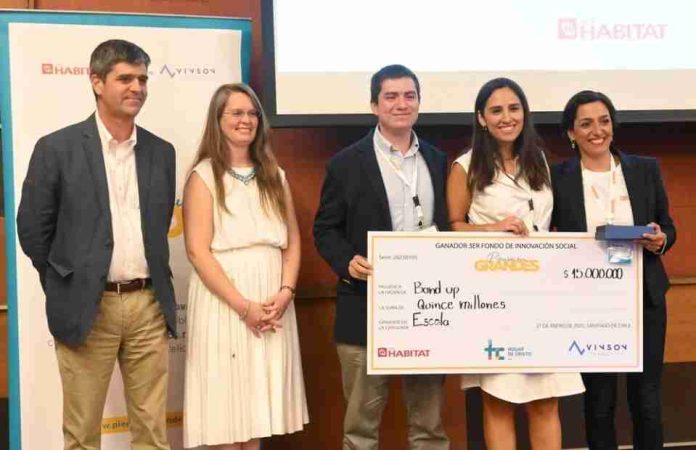 Cinco startups chilenas que quieren mejorar la vida de las personas mayores digitalizándola