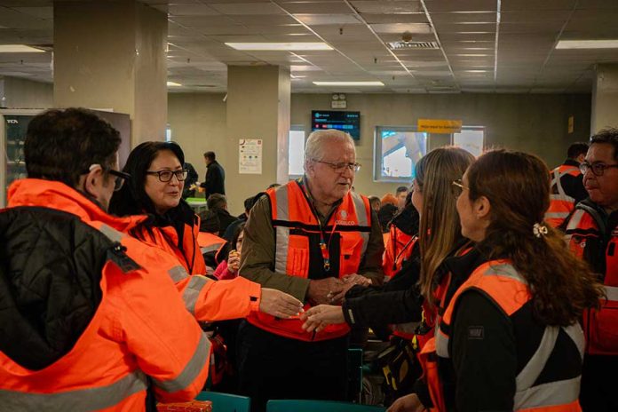 Codelco recibe a la contralora general de la república en división andina para conocer en terreno el plan minero conjunto con Anglo American Codelco recibe a la contralora general de la república, Dorothy Pérez, en división andina para conocer en terreno el plan minero conjunto con Anglo American