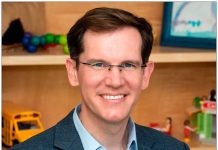 Dr. Jeremy Veenstra-VanderWeele, profesor de neuropsiquiatría del desarrollo en la Universidad de Columbia