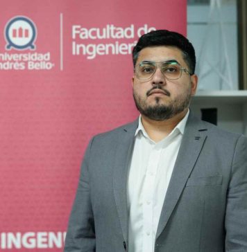 Edgardo Fuentes, director de Ingeniería en Ciberseguridad de la Universidad Andrés Bello (UNAB)