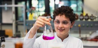 Henkel impulsa su rentabilidad y anticipa crecimiento para 2026 con foco en innovación y eficiencia Henkel impulsa su rentabilidad y anticipa crecimiento para 2026 con foco en innovación y eficiencia