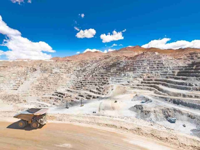 Innovación chilena revoluciona la forma de generar energía en faenas remotas Innovación chilena revoluciona la forma de generar energía en faenas remotas