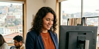 Inteligencia artificial y liderazgo femenino marcan el ritmo del ecosistema emprendedor digital en Chile