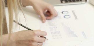 Menos horas, mismo desafío: expertos entregan recomendaciones para que pymes se adapten a la nueva jornada laboral Menos horas, mismo desafío expertos entregan recomendaciones para que pymes se adapten a la nueva jornada laboral