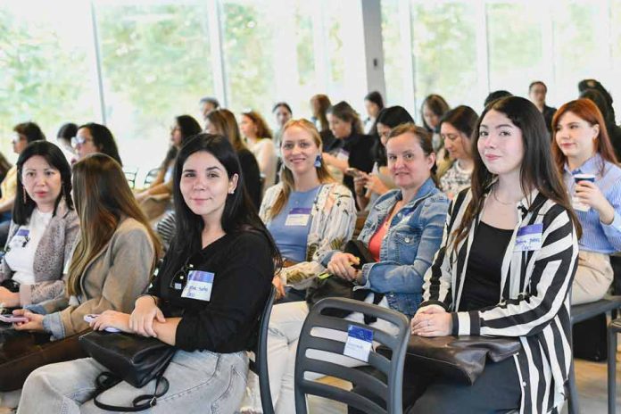 Mujer Sustentable da inicio a su agenda 2026 con el lanzamiento del programa STEM en Santiago