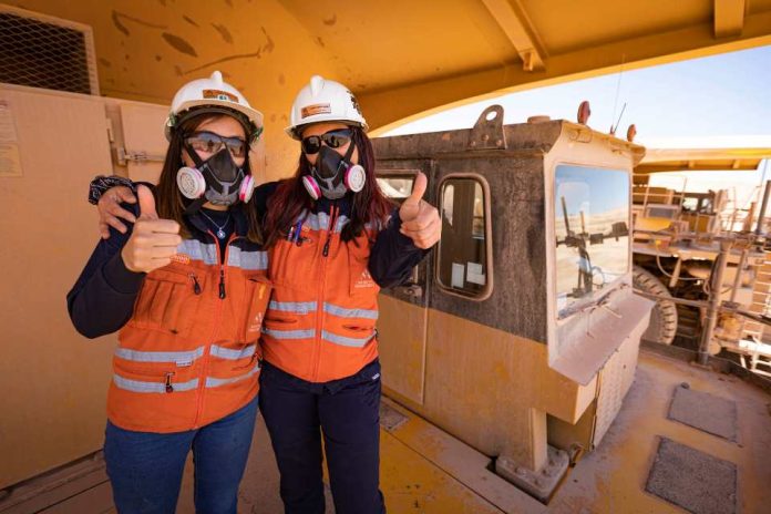 Organizaciones de mujeres mineras afirman que Chile es un referente mundial en minería inclusiva