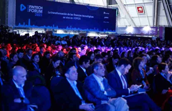 Por primera vez, la CMF se ausentará del Fintech Forum en medio de la polémica por la nueva ley de Finanzas Abiertas