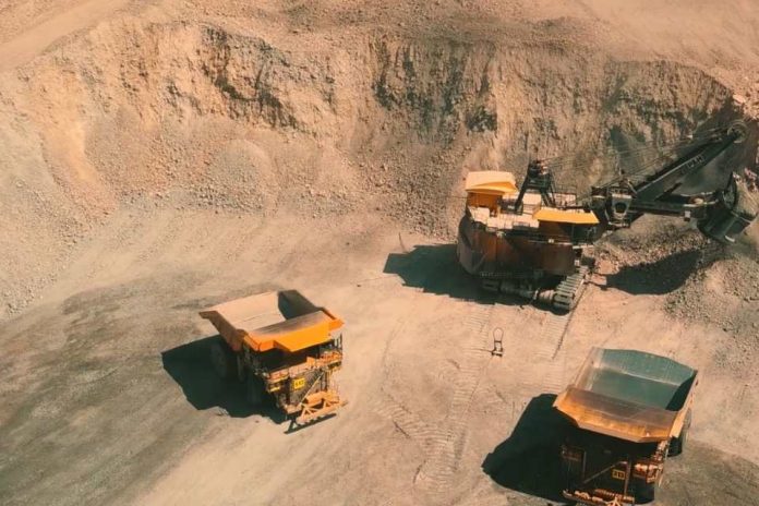 “Renovado ambiente proinversión en el país”, tras ingreso a tramitación ambiental de nuevo proyecto minero por US$ 1.500 millones “Renovado ambiente proinversión en el país”, tras ingreso a tramitación ambiental de nuevo proyecto minero por US$ 1.500 millones