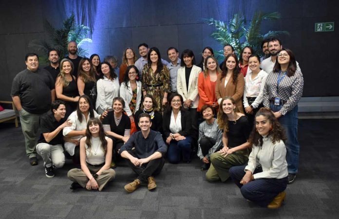 Reportaje | Mesa intersectorial de Bienestar Digital Infantil define hoja de ruta y articula próximos hitos para 2026