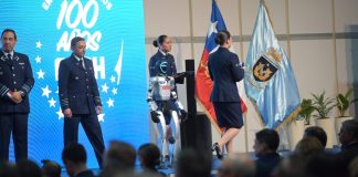 Robot humanoide de la UCSC en FIDAE 2026