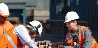 Sueldos en Chile 2026: experiencia y escasez de talento elevan rentas en minería, finanzas y tecnología