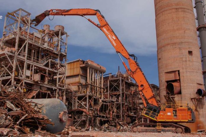 Syncore y Liberty impulsan alianza estratégica para ofrecer soluciones integradas de cierre de minas, desmantelamiento y demolición industrial en Chile