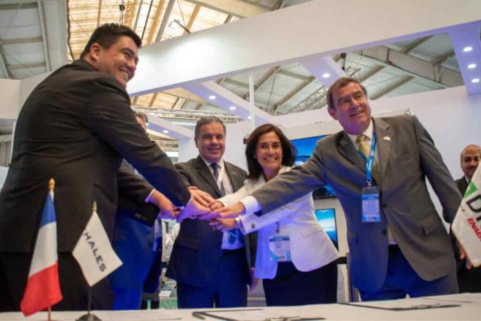 Thales y DTS firman Memorando de Entendimiento en FIDAE