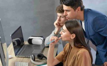 Trabajadores chilenos priorizan habilidades y adaptación profesional en conversaciones sobre IA y empleo