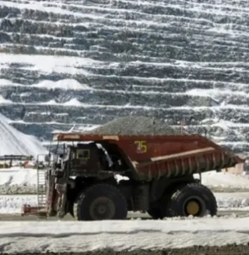 El gobierno de La Pampa judicializó la ley de Glaciares El debate por la ley de Glaciares abrió un nuevo frente interno entre los gobernadores peronistas